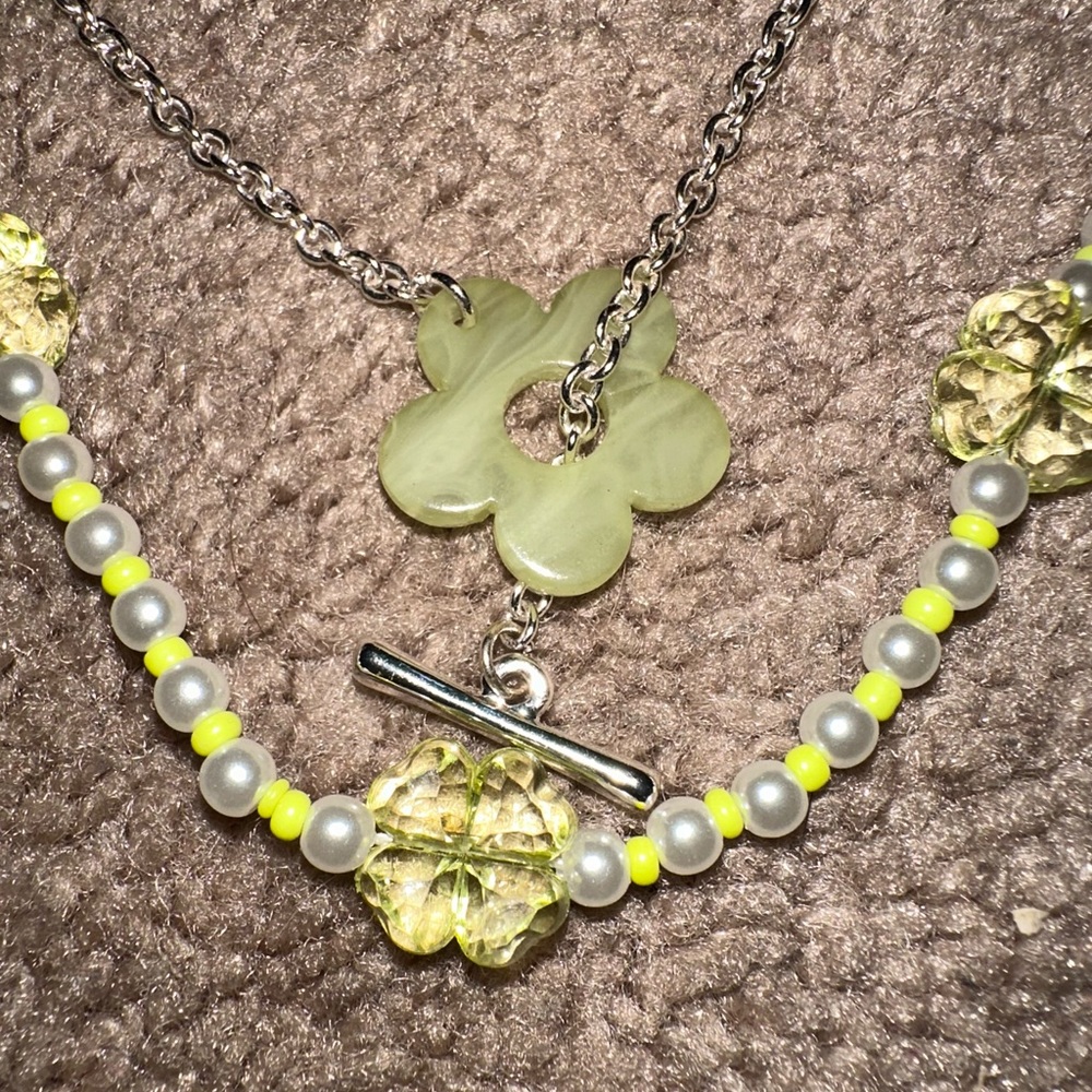 Lucky Green Flower and Clover American Eagle Necklace Set